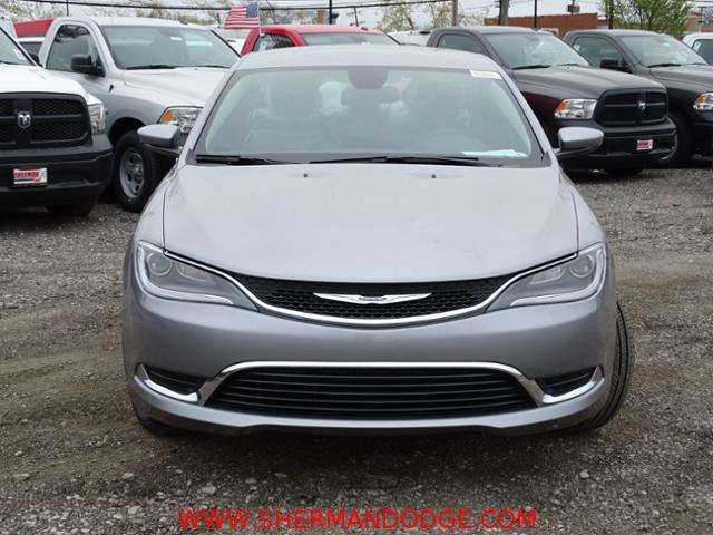 2017 Chrysler 200 Limited Platinum 4dr Sedan